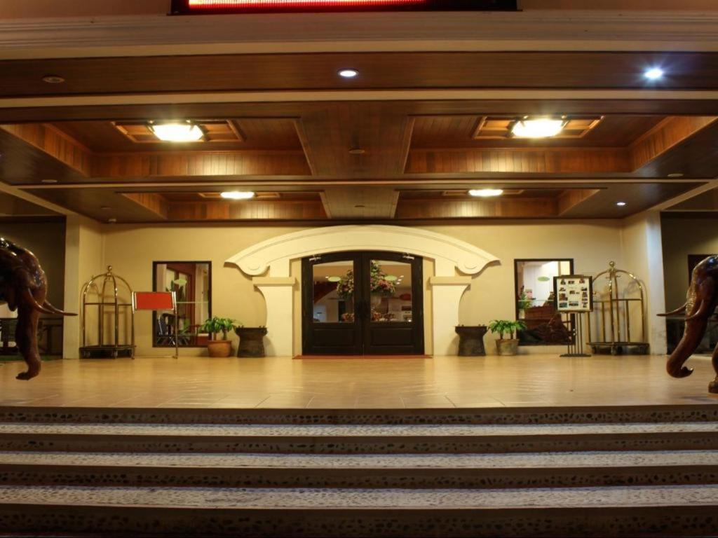 סבנקט Daosavanh Resort & Spa Hotel מראה חיצוני תמונה