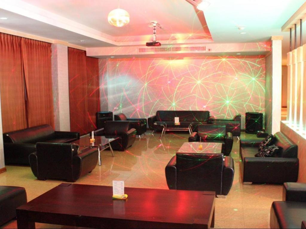 סבנקט Daosavanh Resort & Spa Hotel מראה חיצוני תמונה